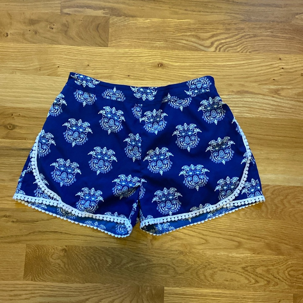 Cynthia Mehra Blue Print Comfy stretch Waist Pajama Lounge Short